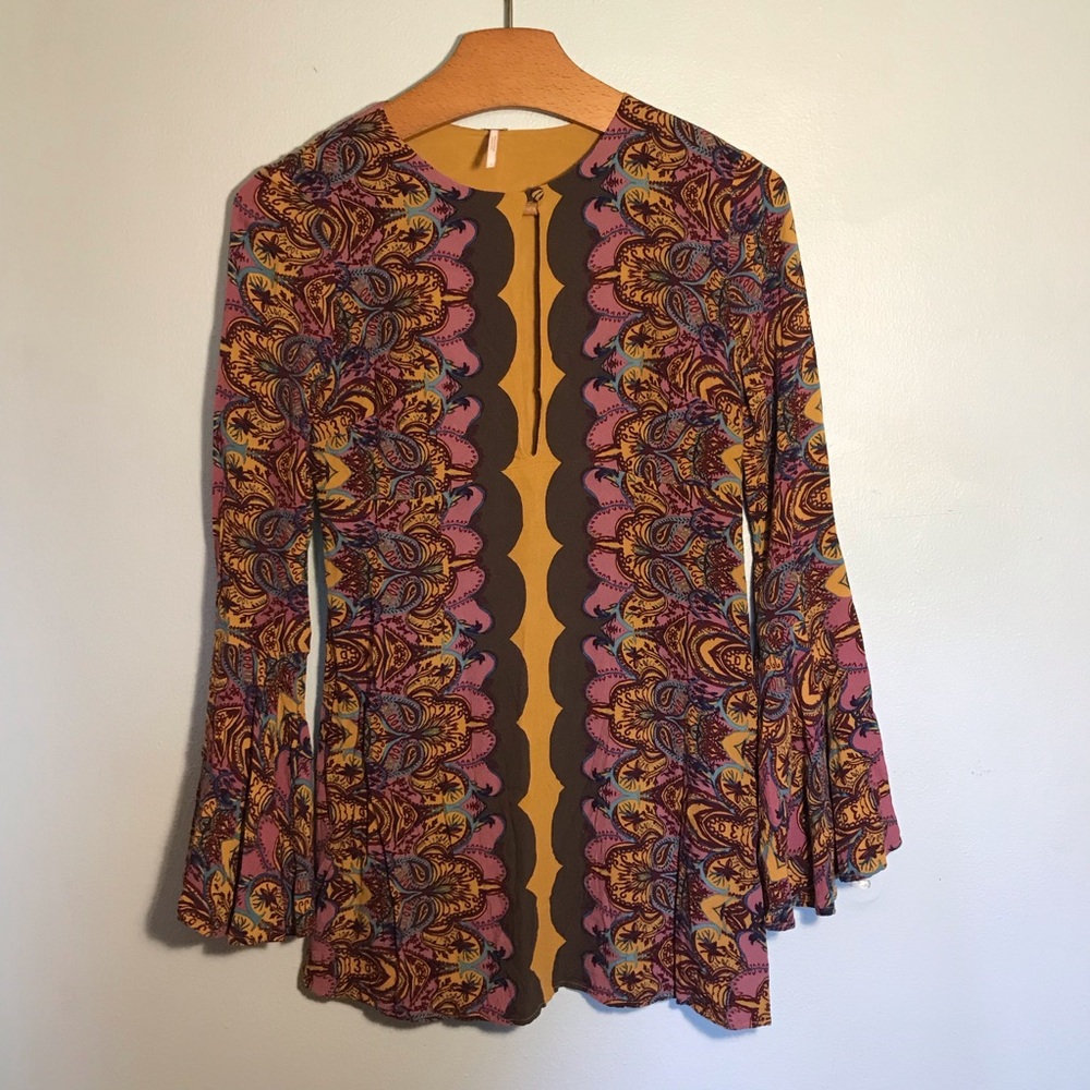 FREE PEOPLE Ossie Floral Flare Bell Sleeve mini Dress size 2